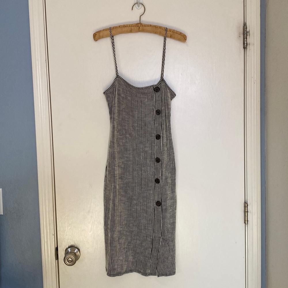 Women dress